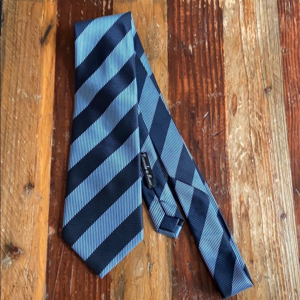 Lucio Lamberli men’s tie